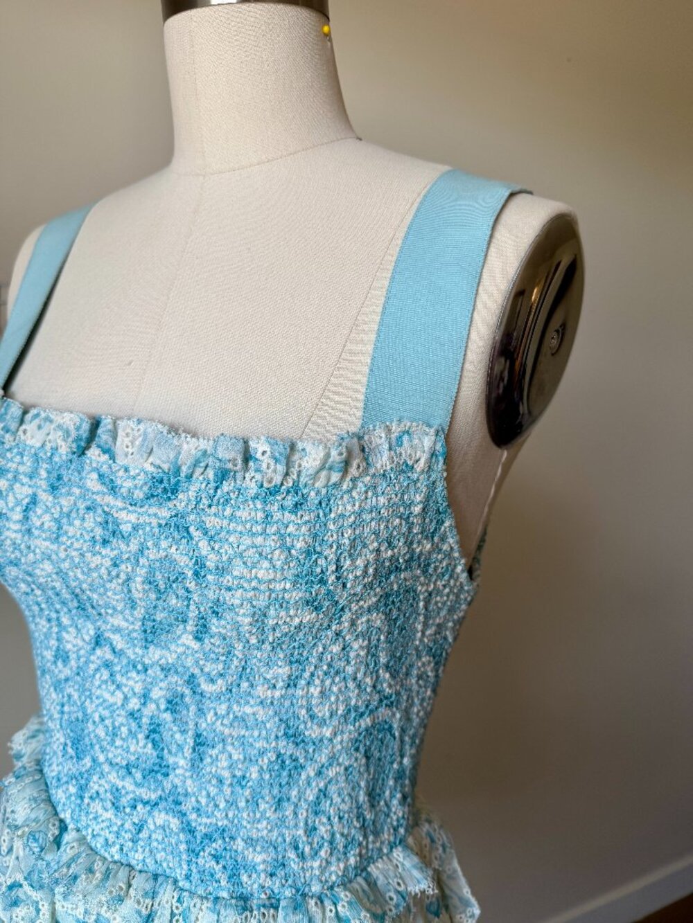 Alice + Olivia Blue Floral Ruffle Dress | Eyelet Detail Mini | 4 | Cottagecore - Picture 4 of 6